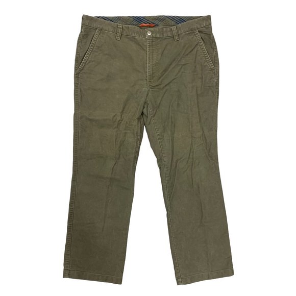 L.L. Bean Other - 𝅺LL Bean Men's 38x30 Olive Green Khaki Pants Straight Leg